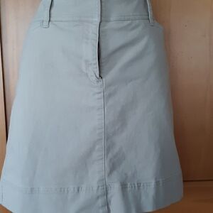 Jones New York signature skirt